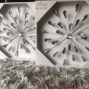 Decorate your home/office with these elegant wall accents